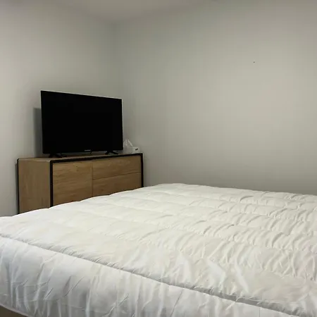 Appartement 30m2 Jacuzzi Privatif Ferme Independante Parking 10min Agen Sainte-Colombe-en-Bruilhois